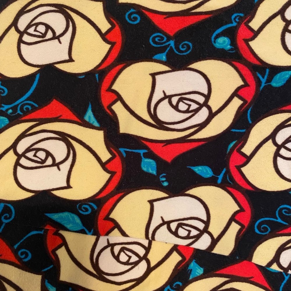 Llr tc rose leggings euc